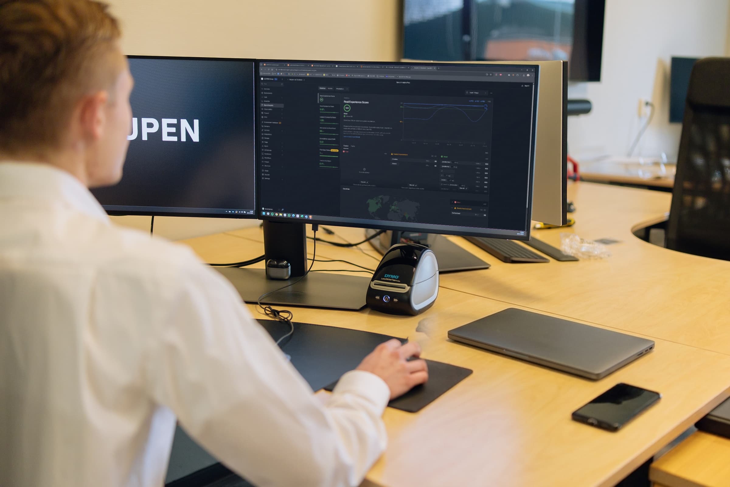 Martijn Leupen at his software engineering & telemetry workstation in Obdam